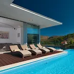 Stunning Brac 5 Bedrooms Infinite Stunning Sea Views