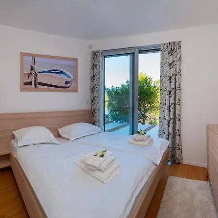 Villa Stunning Brac 5 Bedrooms Infinite Stunning Sea Views Seafront Location