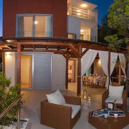 Stunning Brac 5 Bedrooms Infinite Stunning Sea Views Seafront Location Villa Sutivan