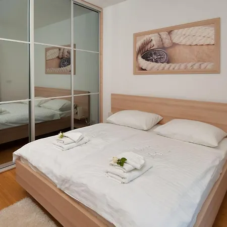 Stunning Brac 5 Bedrooms Infinite Stunning Sea Views Seafront Location