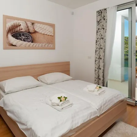 Stunning Brac 5 Bedrooms Infinite Stunning Sea Views Seafront Location Villa Sutivan