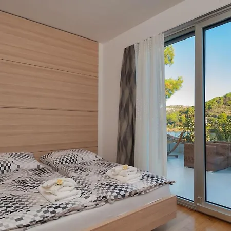Stunning Brac 5 Bedrooms Infinite Stunning Sea Views Seafront Location Villa Sutivan