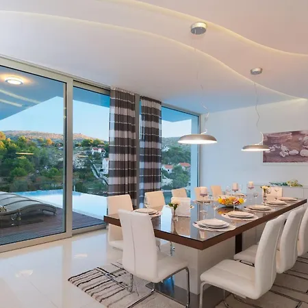 Stunning Brac 5 Bedrooms Infinite Stunning Sea Views * Sutivan